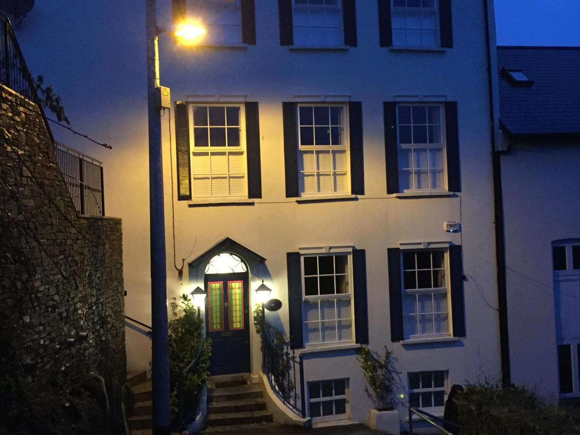 Hotel The Old Dispensary Kinsale Exterior foto